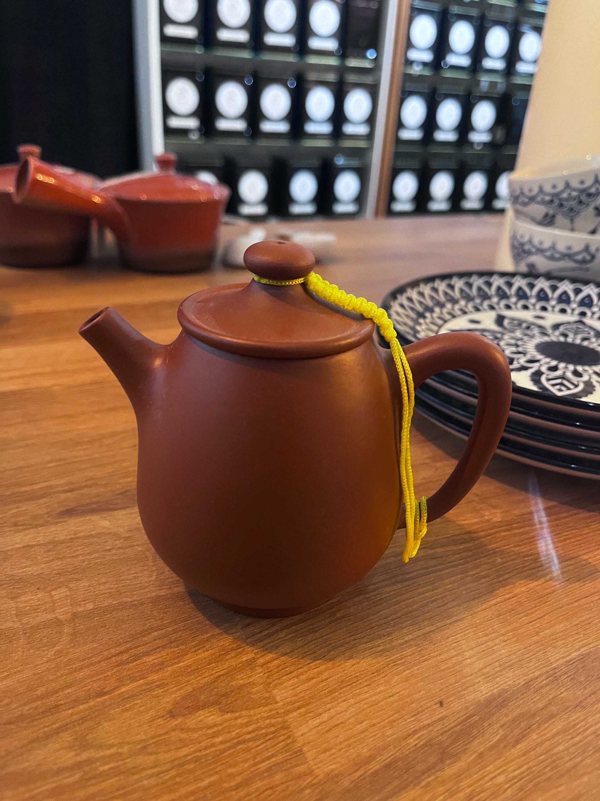 Petite Théière en Céramique de 8 oz avec Filtre - Tunisia Petite Théière en Céramique de 8 oz avec Filtre - Tunisia